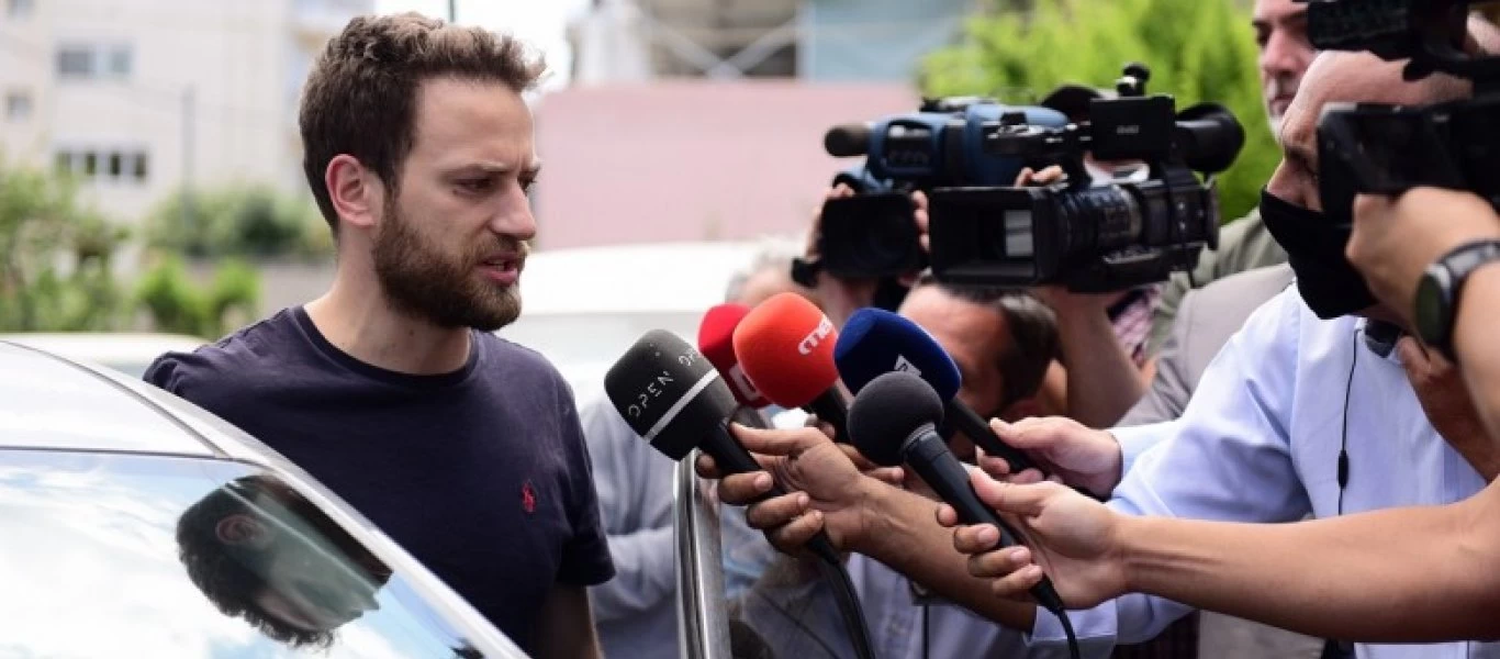 Γλυκά Νερά: Ο πιλότος ζητούσε από την ψυχολόγο να βγει και να τον υπερασπιστεί